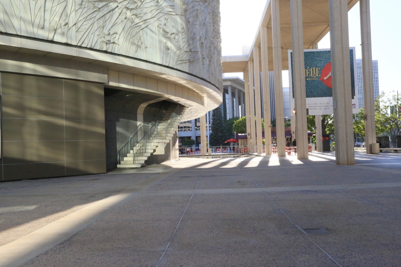 19 Ahmanson Theatre