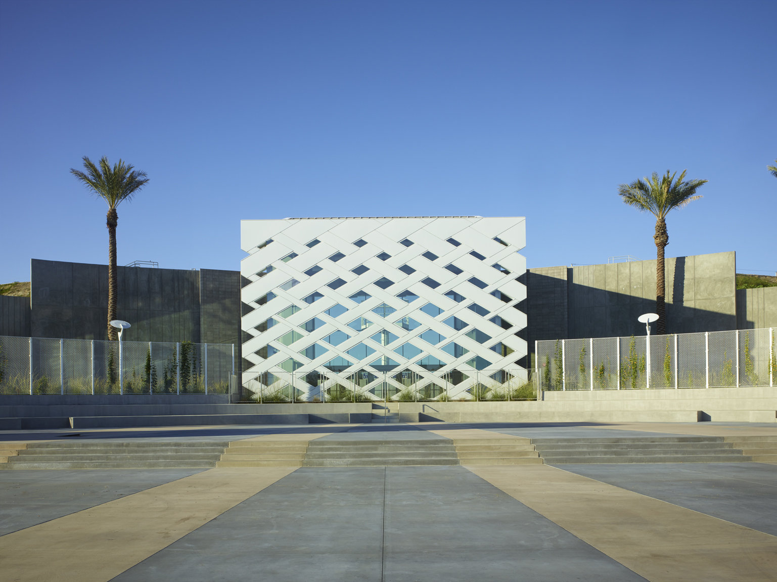 21 Pacific Ampitheatre Costa Mesa