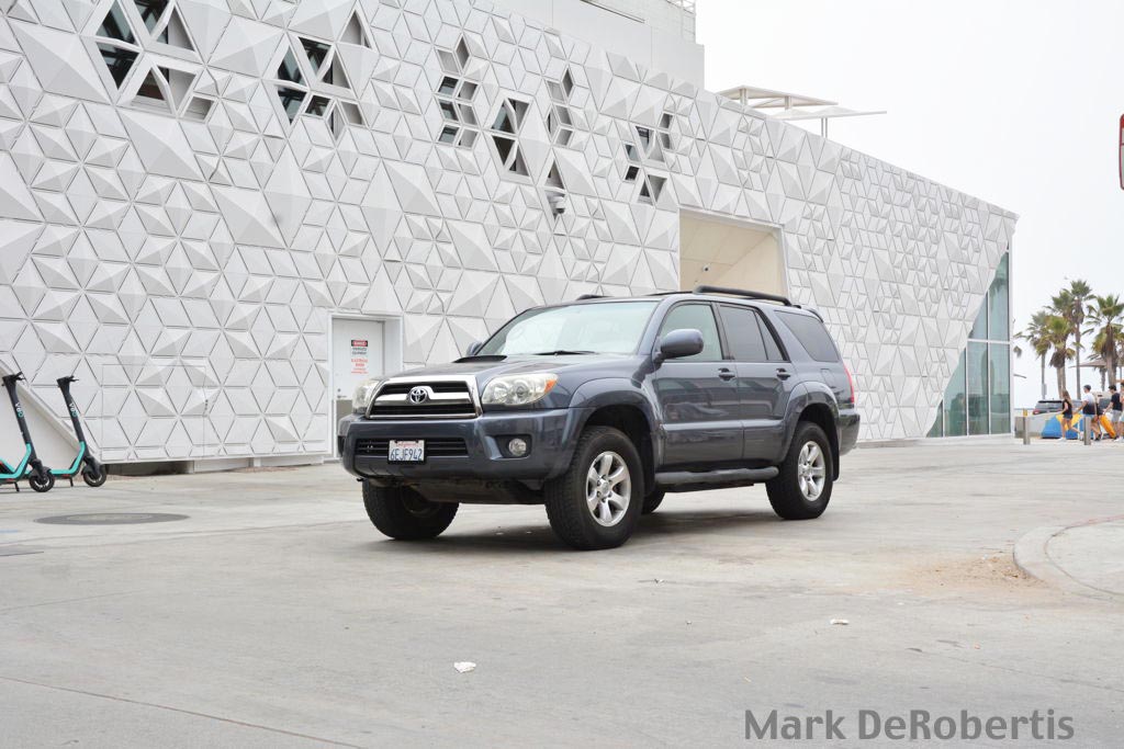 24 Bar Center At The Beach 8-2022