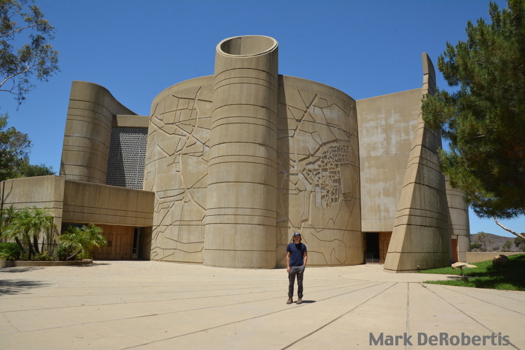 21 House Of Book Exterior 7-2025 21 House Of Book Exterior 7-2025