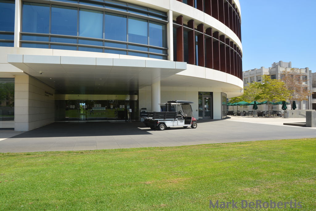 59 LMU Library 59 LMU Library