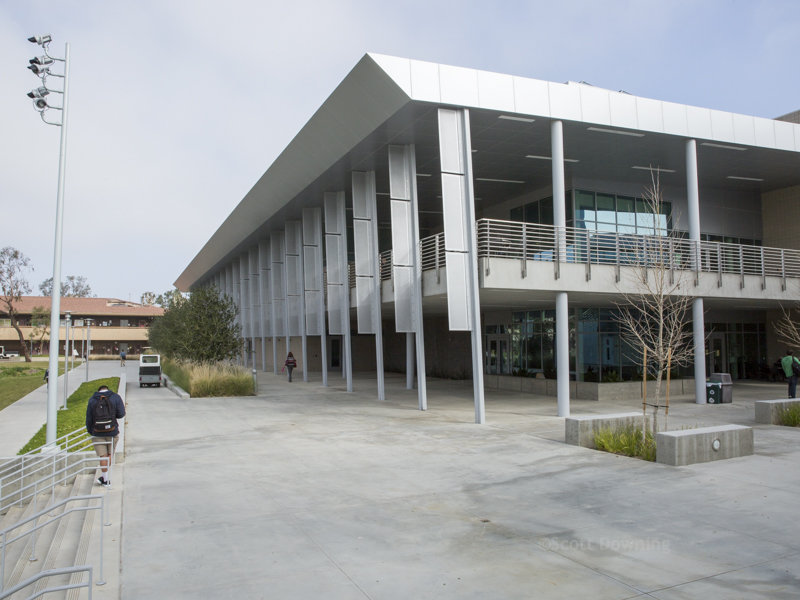 62 Santiago Canyon College 62 Santiago Canyon College