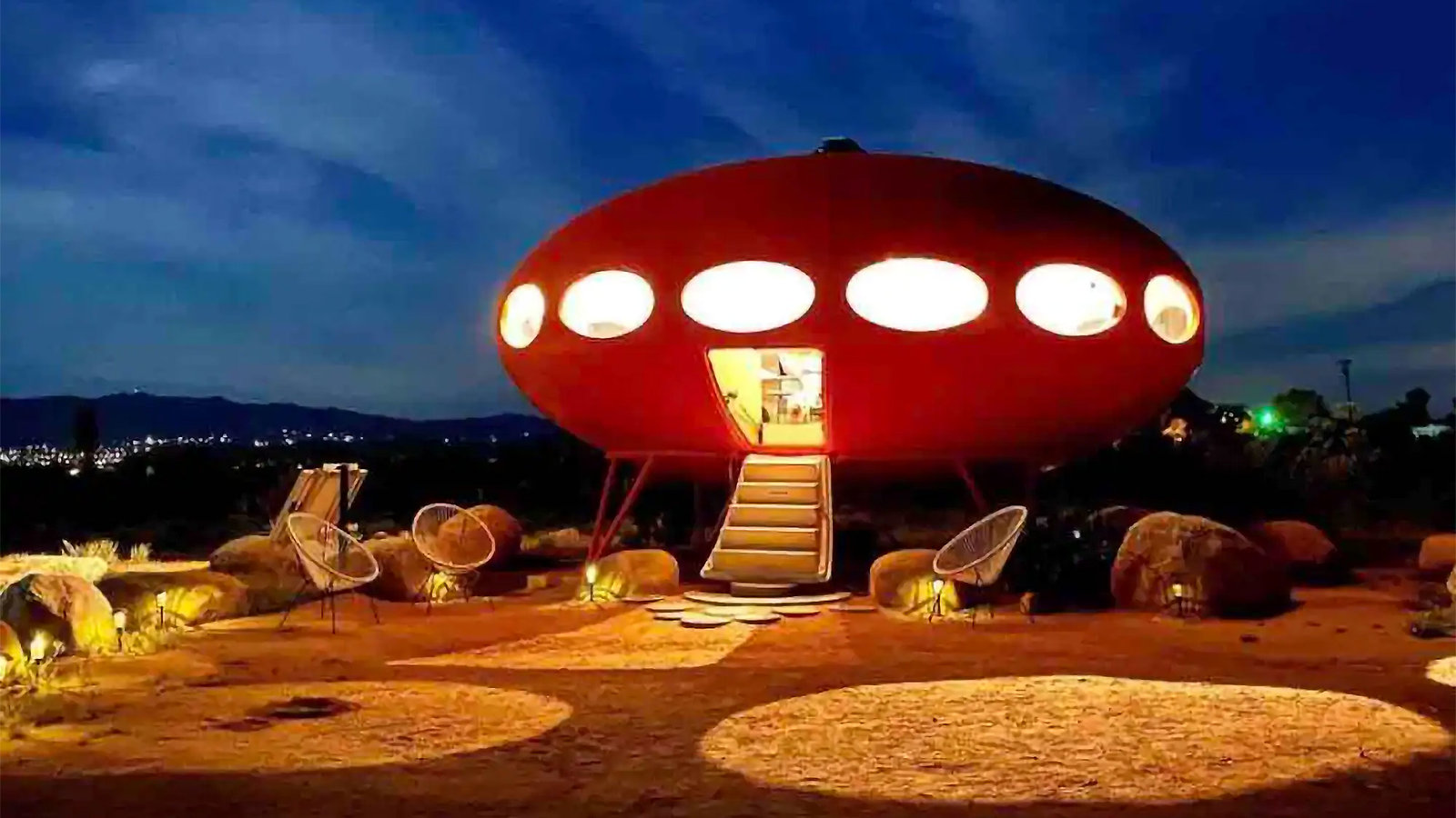 22 Futuro Joshua Tree