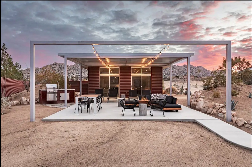 32 Homestead Modern Pioneertown