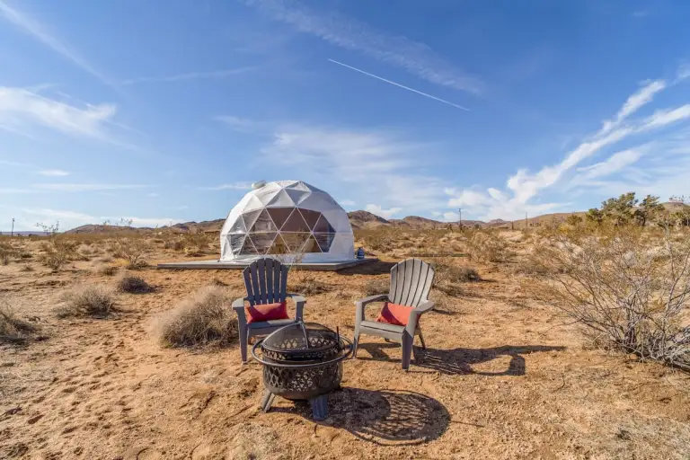 11 Landers Dome -