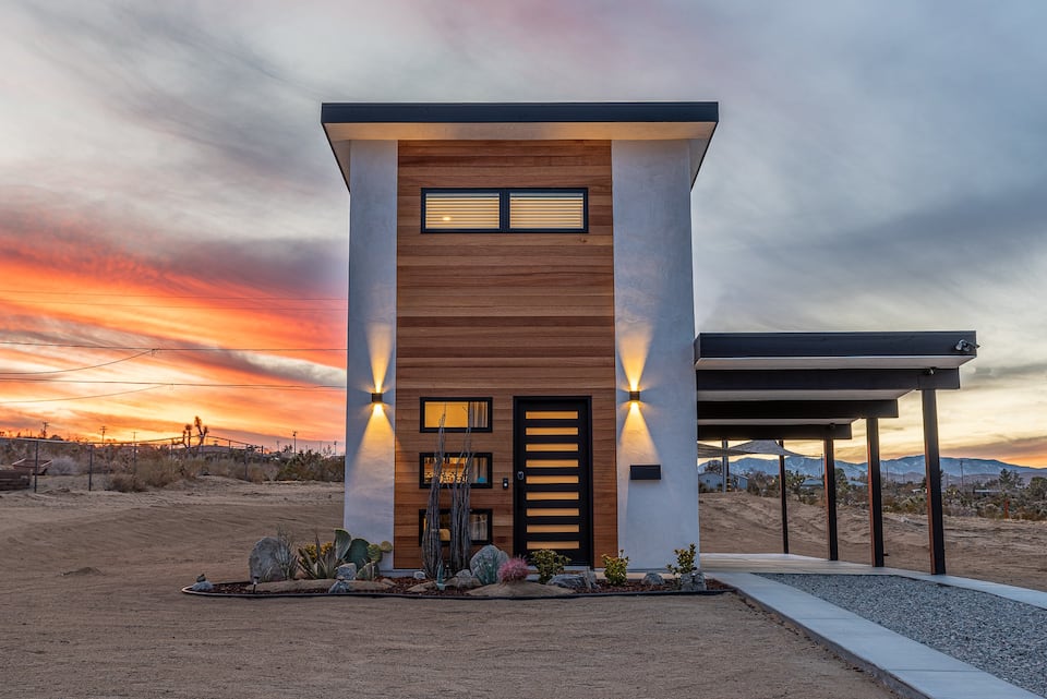 50 Joshua Tree Harebnb